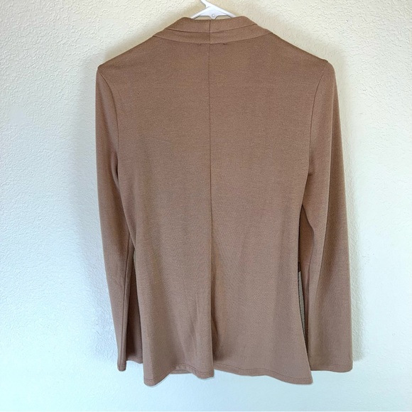 1. State Women’s Cross Front Knit Top in Wild Oak Sz M - Picture 9 of 11